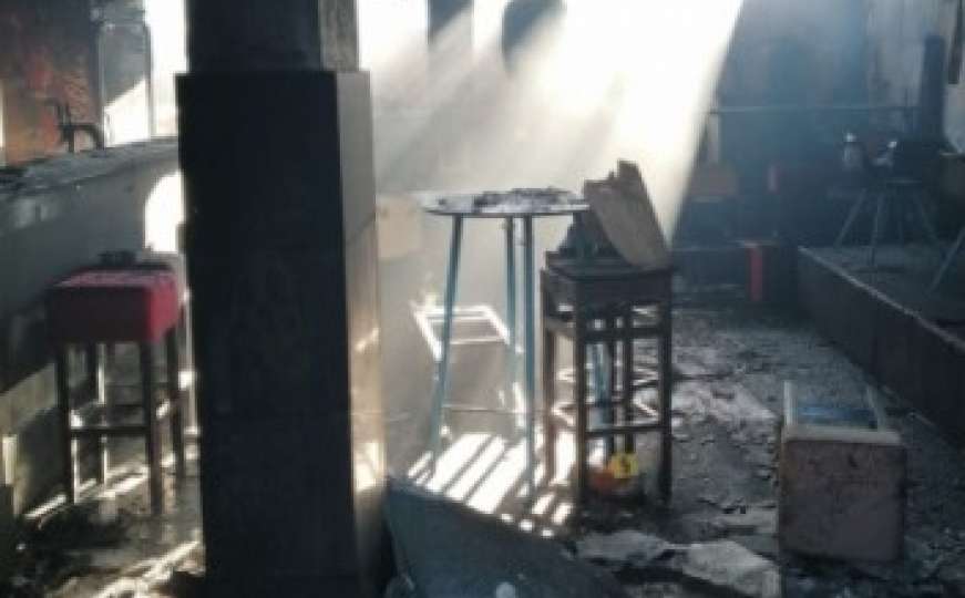 Užasna scena: Zapaljene prostorije Vandala Bugojno 1989